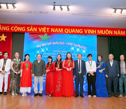 TS. Phi Thanh Vân tri ân Lãnh đạo, Nguyên lãnh đạo và các cá nhân xuất sắc dịp đầu năm 2026